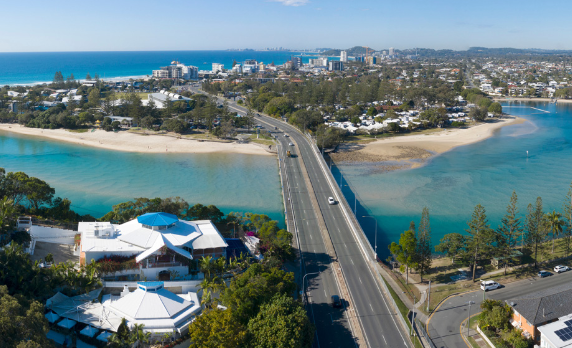 AdinaLifestyleBurleighHeadsBeach AdinaLifestyleBurleighHeadsBeach